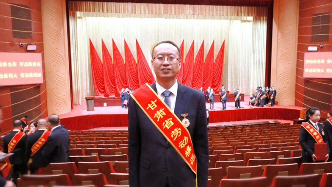 讓奮斗成為青春底色，為隴原水利繪就藍(lán)圖 | 記甘肅省勞動(dòng)模范李長(zhǎng)春